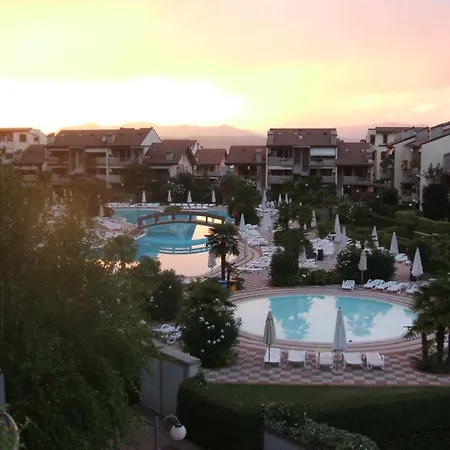 Апартаменты Casa Lorenzo Дезенцано-дель-Гарда