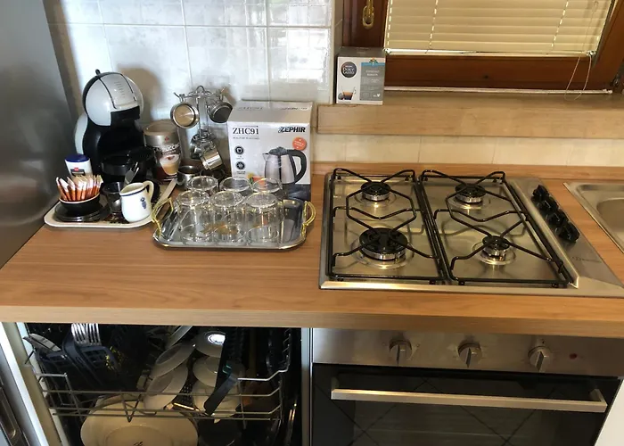 Casa Lorenzo 代森扎诺-德尔加达