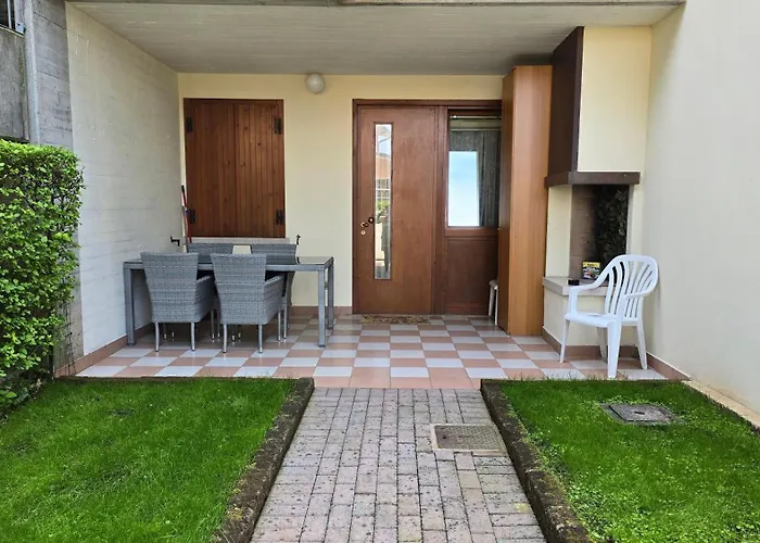 Casa Lorenzo 公寓 代森扎诺-德尔加达