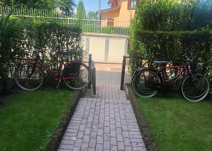 公寓 Casa Lorenzo 代森扎诺-德尔加达